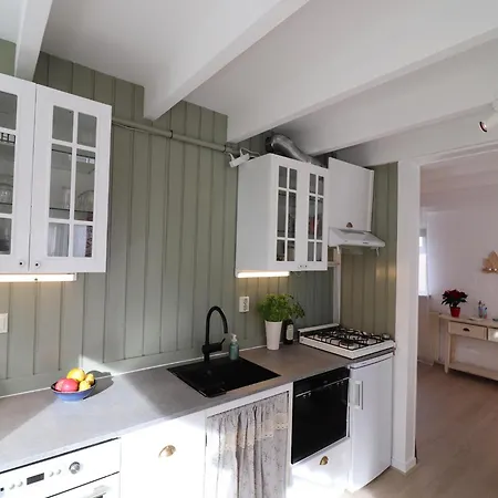 Beautifully Renovated House In Prázdninový dům *