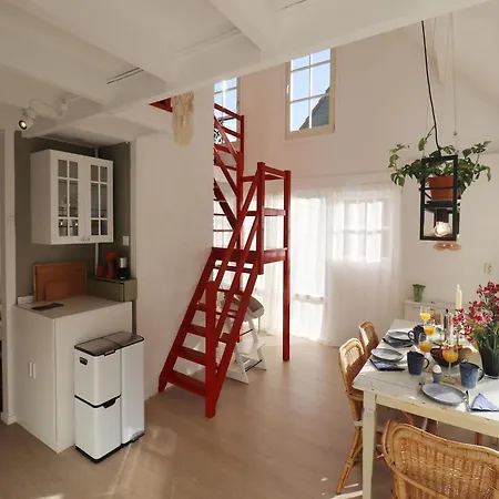Beautifully Renovated House In Prázdninový dům Noordwijkerhout